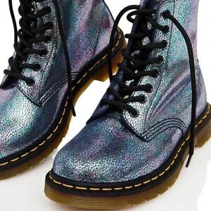 Dr. Martens Booties Shoes Sz 9
